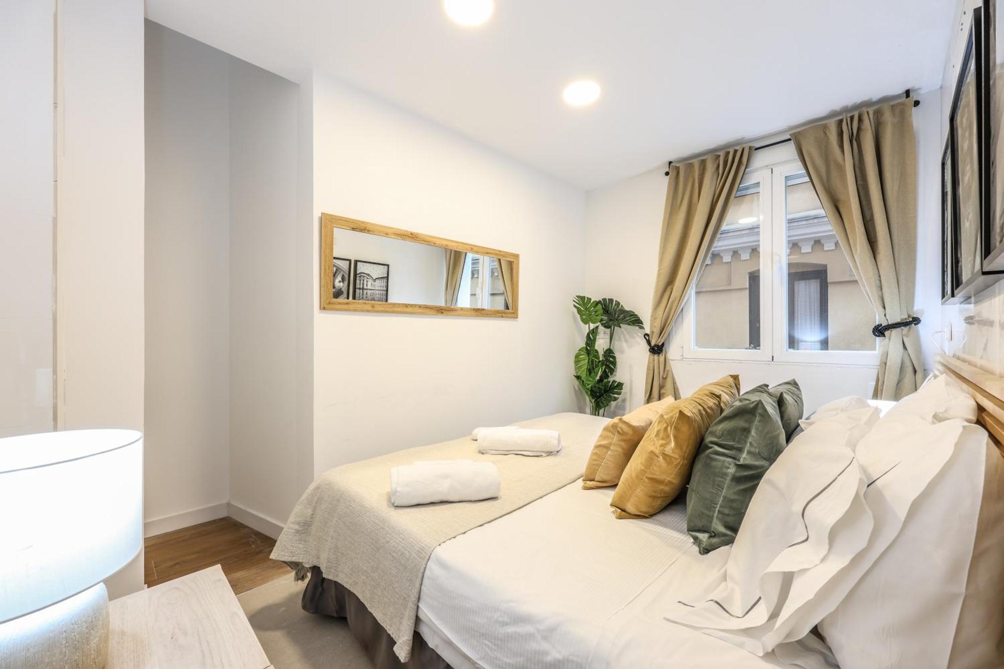 ホテル Be Coliving Madrid Centro エクステリア 写真