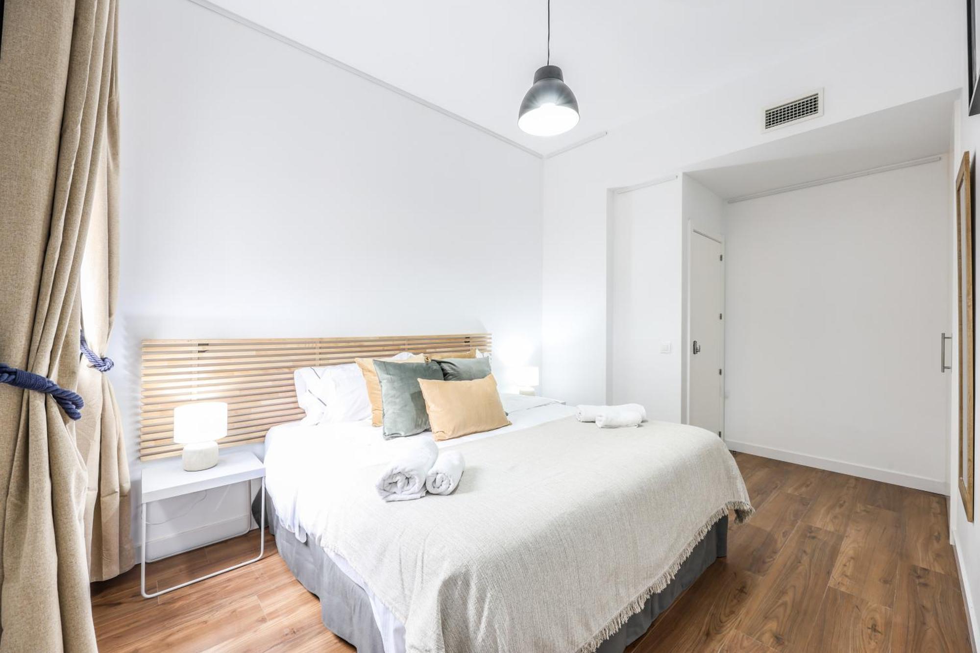 ホテル Be Coliving Madrid Centro エクステリア 写真