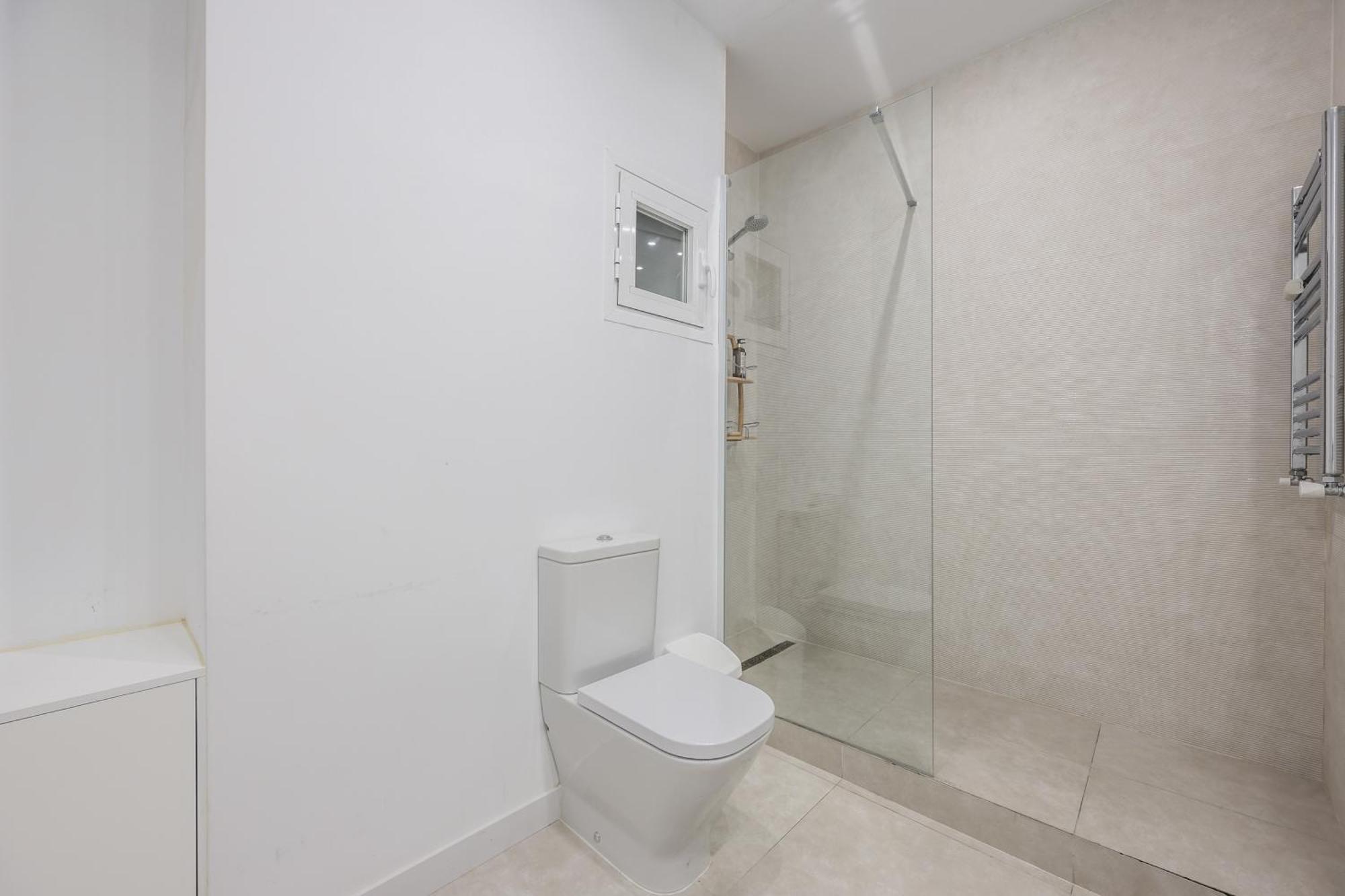 ホテル Be Coliving Madrid Centro エクステリア 写真