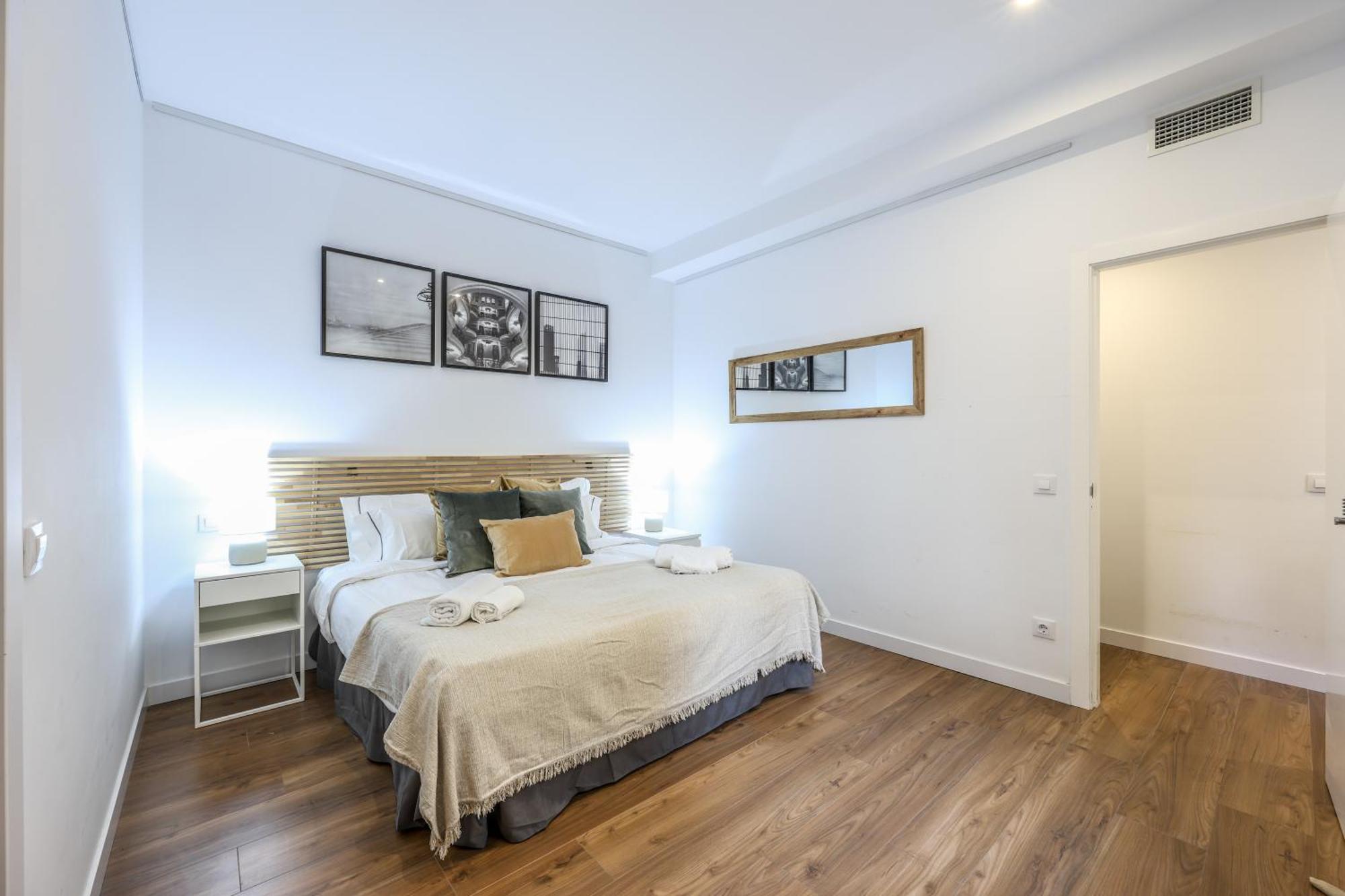 ホテル Be Coliving Madrid Centro エクステリア 写真