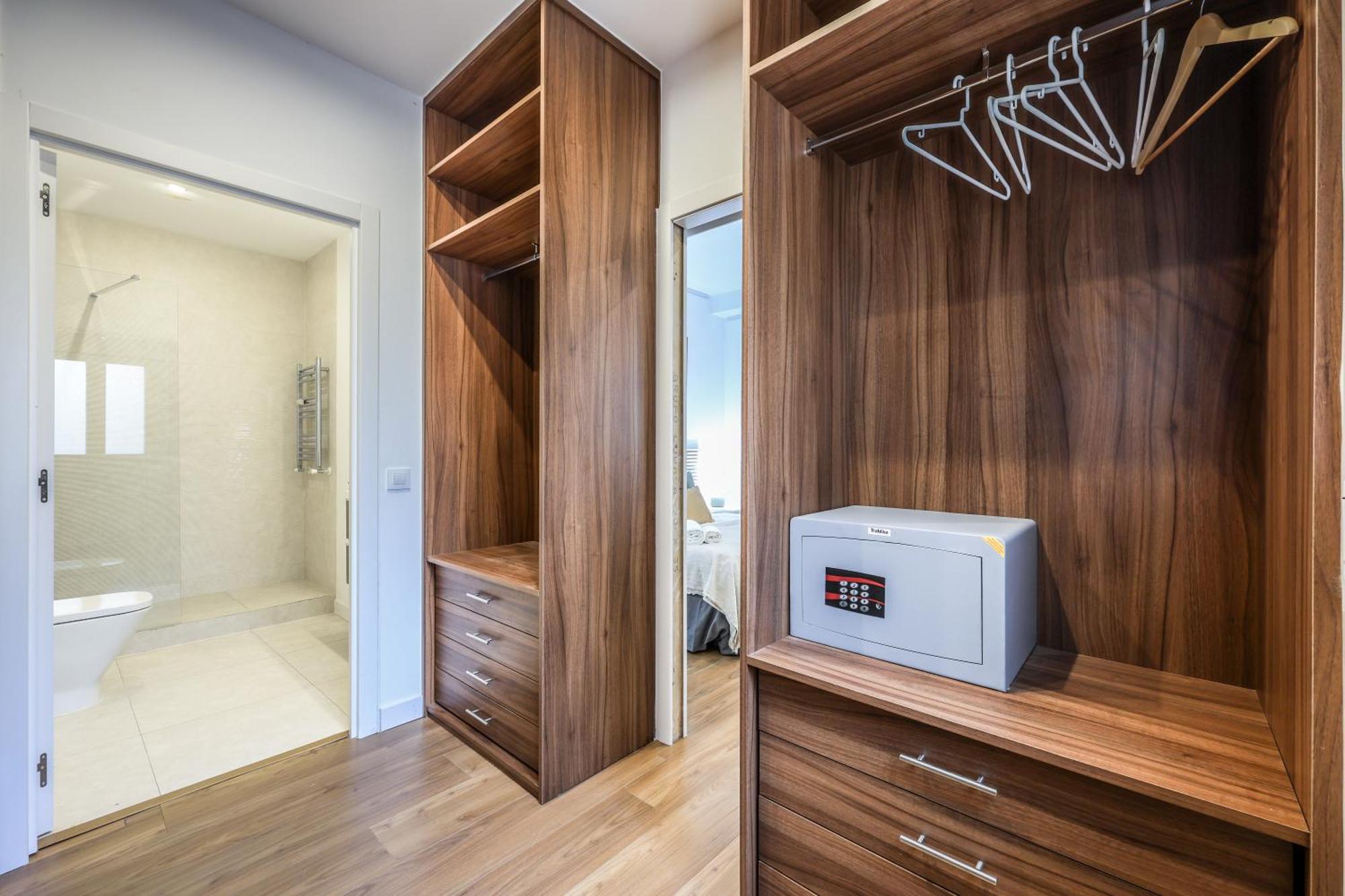 ホテル Be Coliving Madrid Centro エクステリア 写真